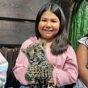 Meet your Posher, Alexis